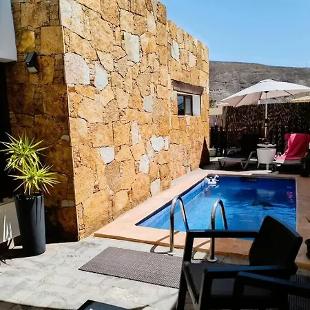 فيلة Majada Del Aceitun
